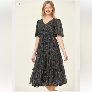 Tiered polka dot midi dress Medium